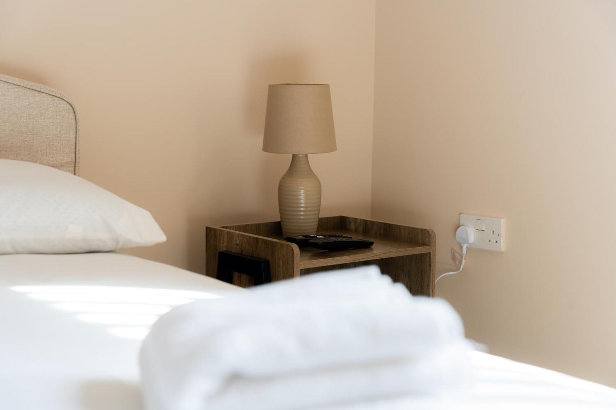 Casa Arkles - Next To Stadium - Free Parking Holiday home *
